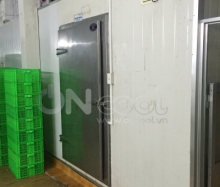 Cửa inox 304 kho lạnh 1